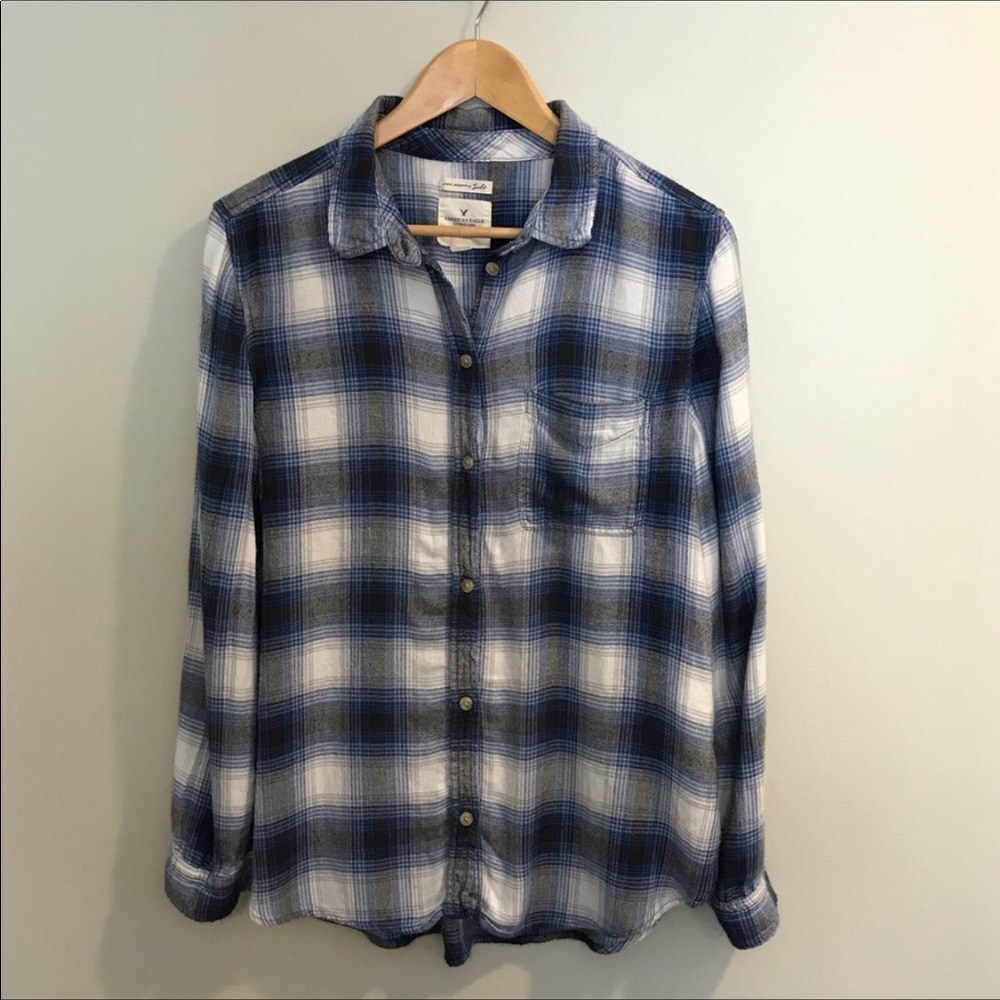 American Eagle Ahhmazingly Soft Plaid Shirt